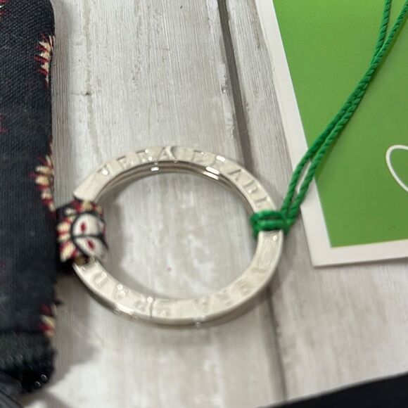 Vera Bradley Classic Black Zip ID Case NEW with tags - Picture 4 of 5